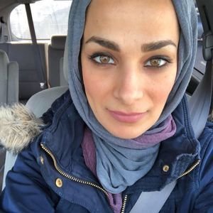 Meet your Posher, Amira